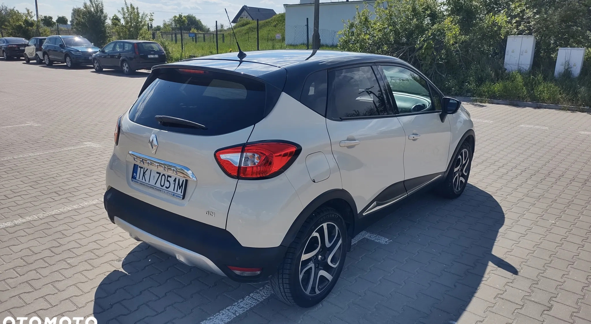 Renault Captur cena 41900 przebieg: 199000, rok produkcji 2015 z Bochnia małe 121